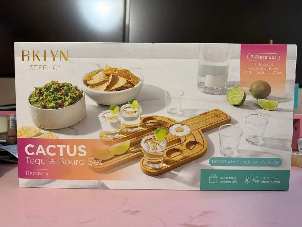 NIB - BKLYN - Cactus Tequila Board Set